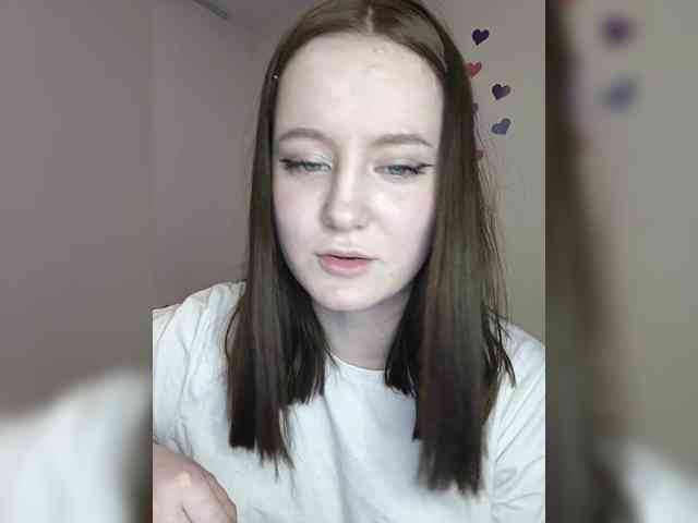 LolaMin webcam