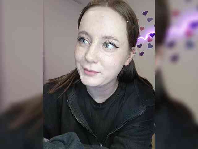LolaMin webcam
