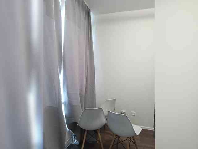 LolaMin webcam