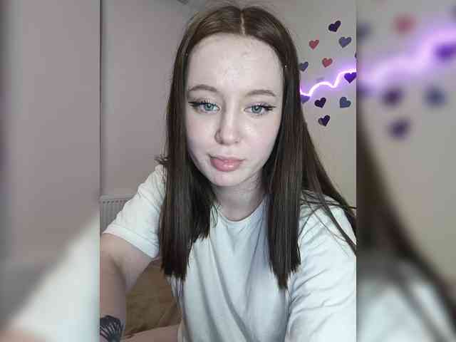 LolaMin webcam