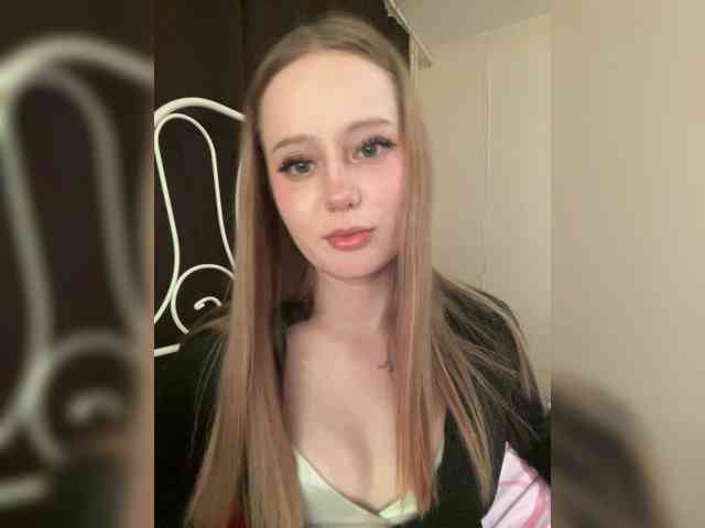 LolaMin Live Webcam on BongaCams