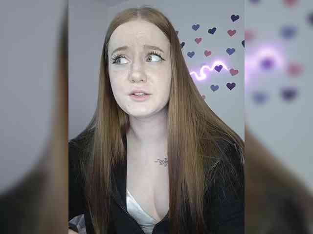 LolaMin webcam