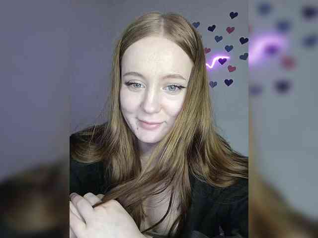 LolaMin webcam