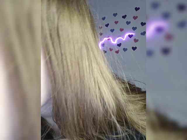 LolaMin webcam