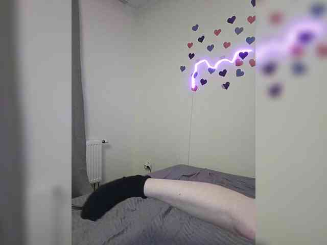 LolaMin webcam