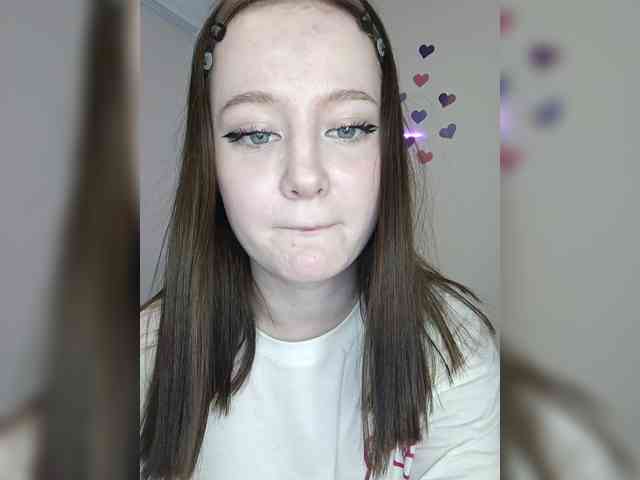 LolaMin webcam