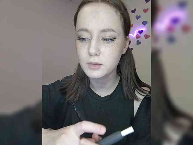 LolaMin webcam