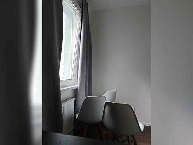 LolaMin webcam