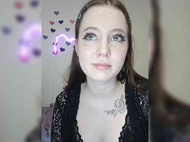 LolaMin webcam
