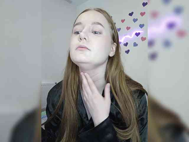 LolaMin webcam