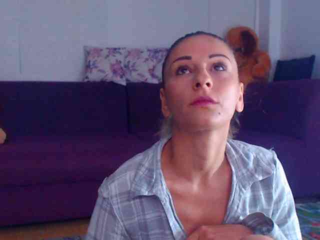 CassieSpell webcam