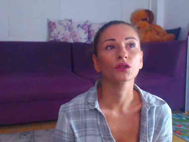CassieSpell webcam
