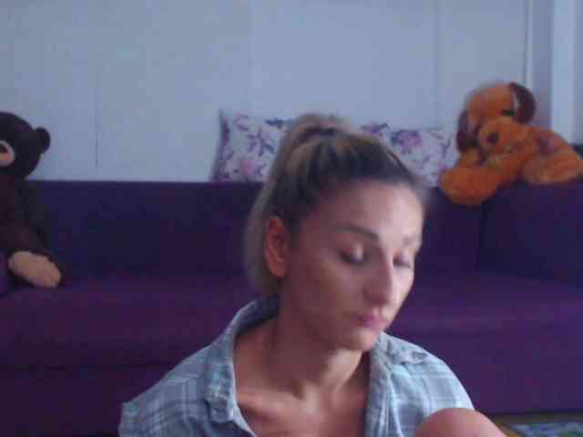 CassieSpell webcam