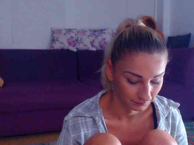 CassieSpell webcam