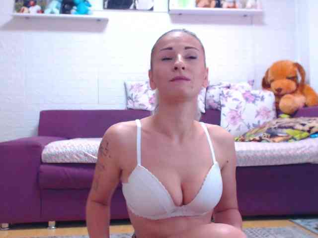 CassieSpell webcam