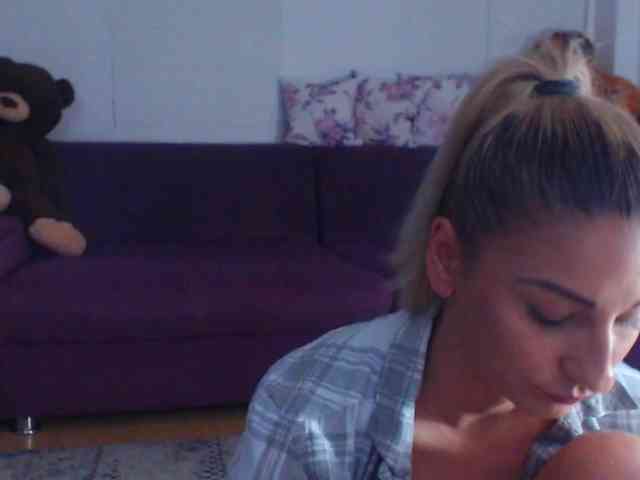 CassieSpell webcam
