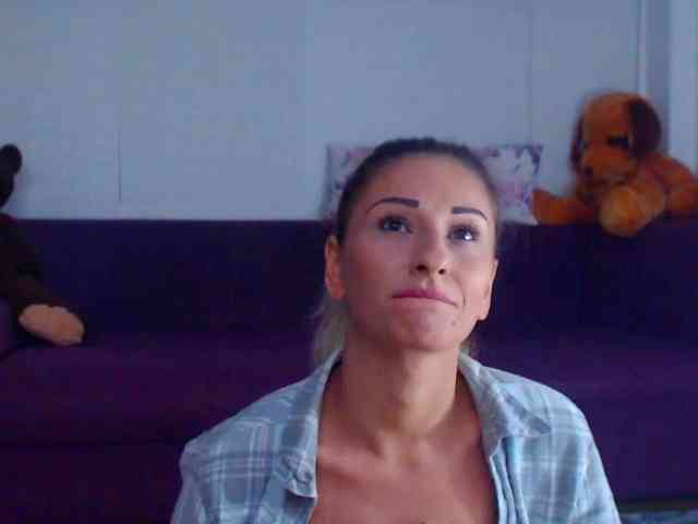 CassieSpell webcam