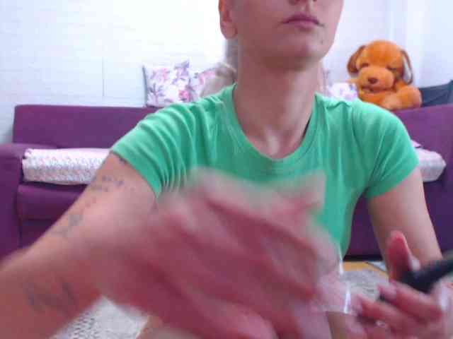 CassieSpell webcam