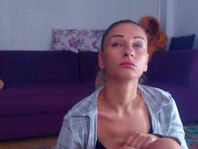 CassieSpell webcam