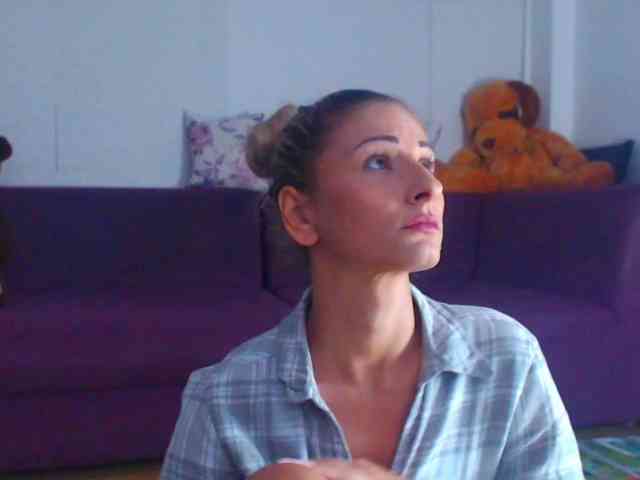 CassieSpell webcam