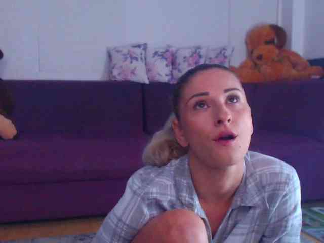 CassieSpell webcam