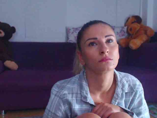 CassieSpell webcam