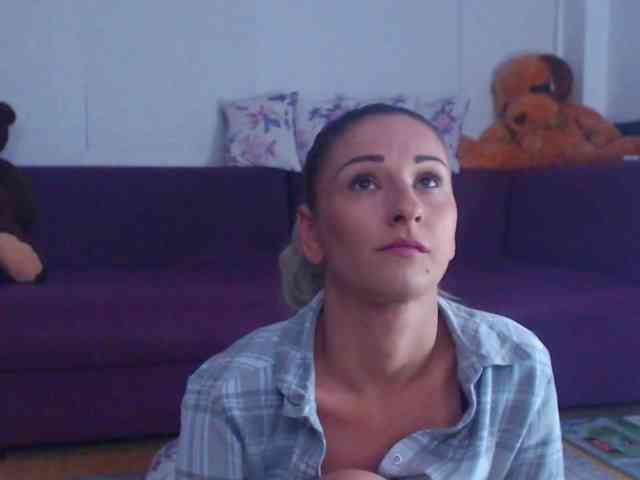 CassieSpell webcam