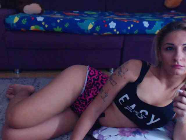 CassieSpell webcam
