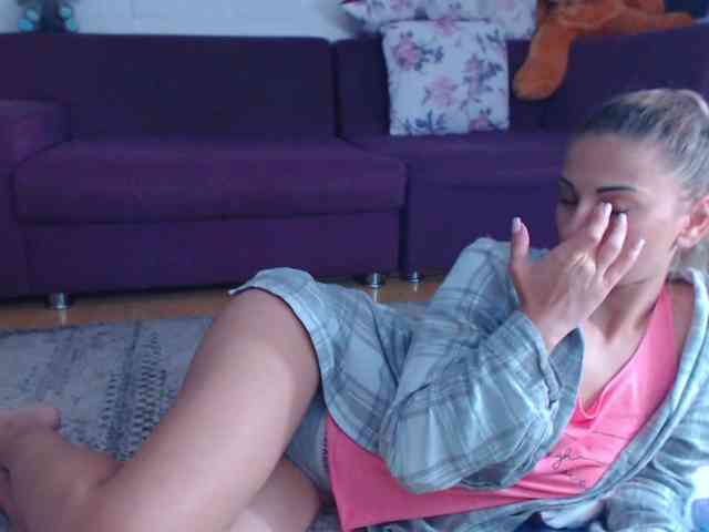 CassieSpell webcam