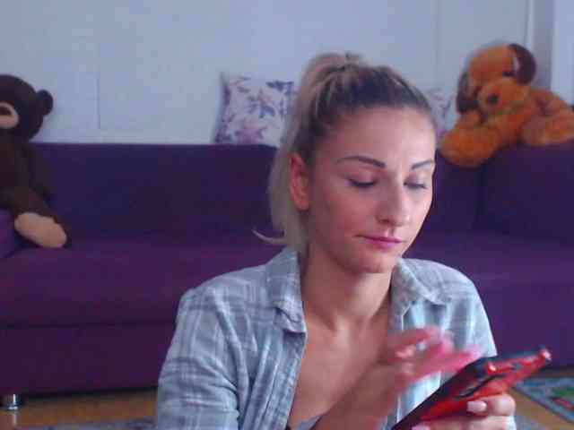 CassieSpell webcam