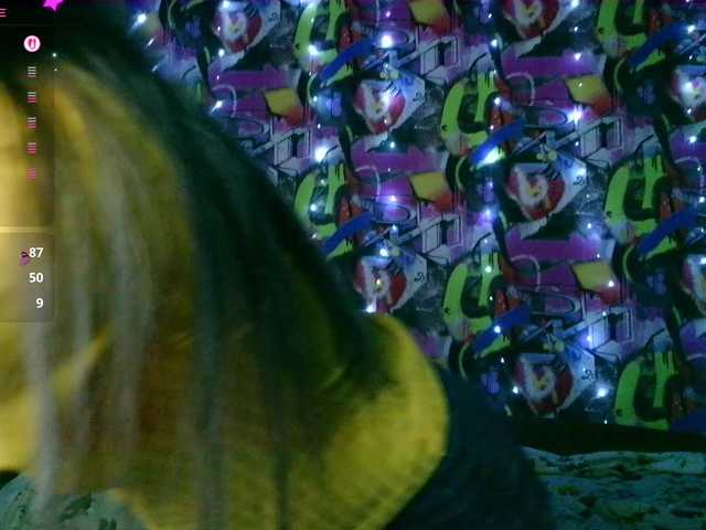 Wildrose77201877's BongaCams show and profile