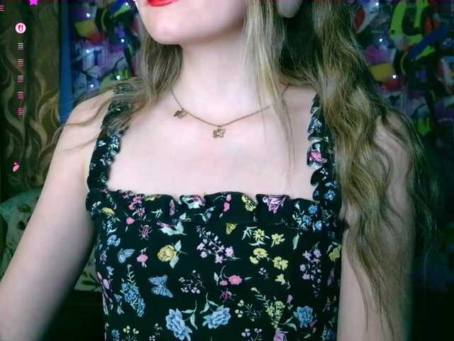 Wildrose77201877's BongaCams show and profile