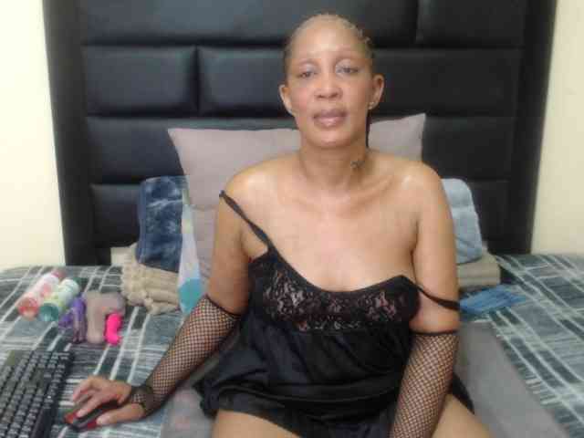 Sexygalxx webcam