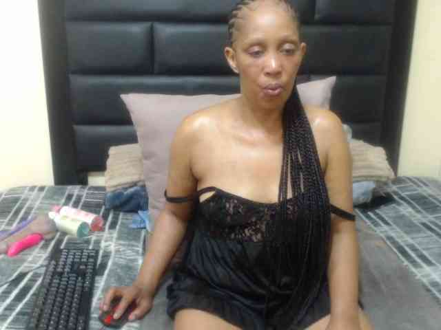 Sexygalxx webcam