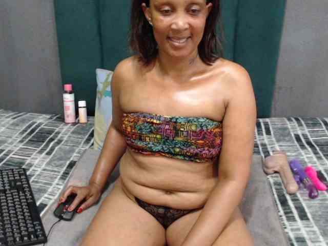 Sexygalxx webcam