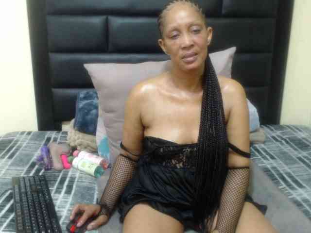 Sexygalxx webcam