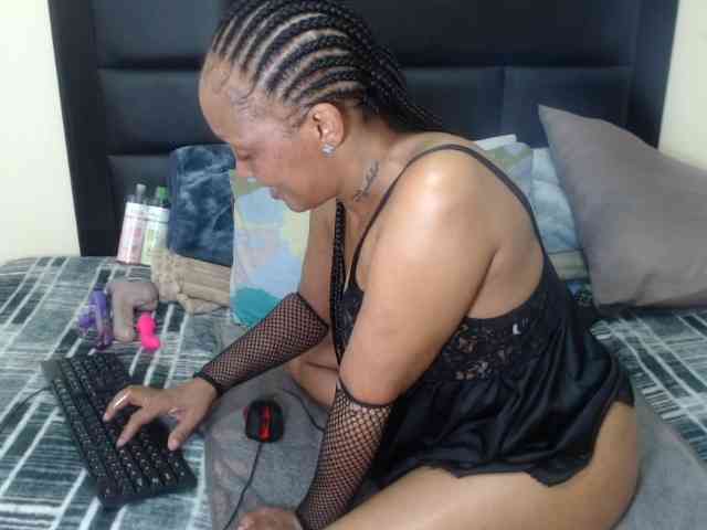 Sexygalxx webcam