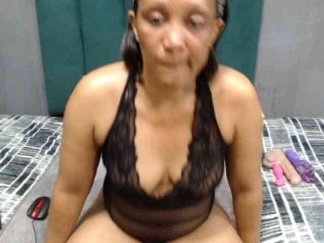 Sexygalxx webcam