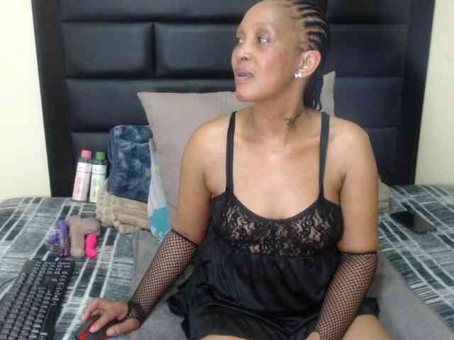Sexygalxx webcam