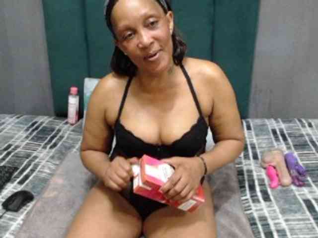 Sexygalxx webcam