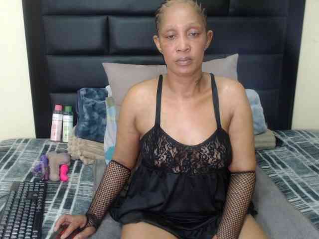 Sexygalxx webcam