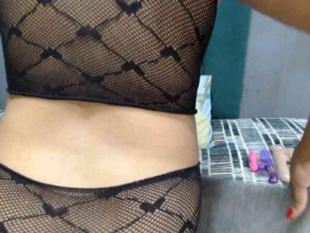 Sexygalxx webcam