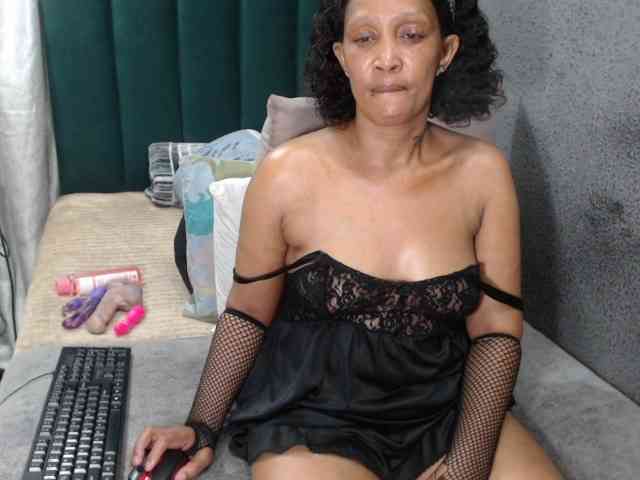 Sexygalxx webcam