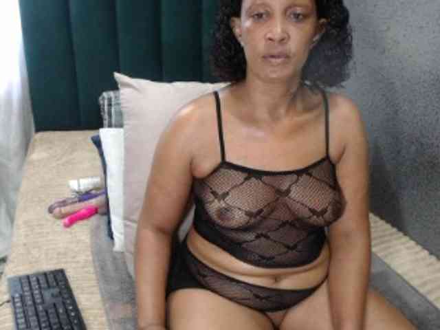 Sexygalxx webcam