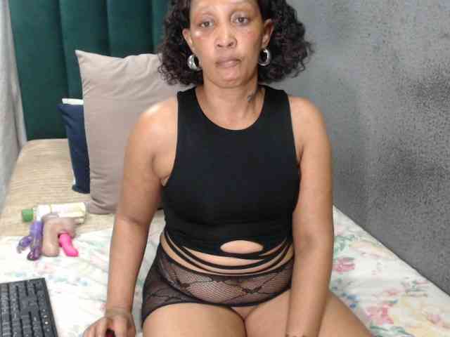 Sexygalxx webcam