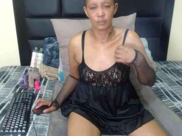 Sexygalxx webcam