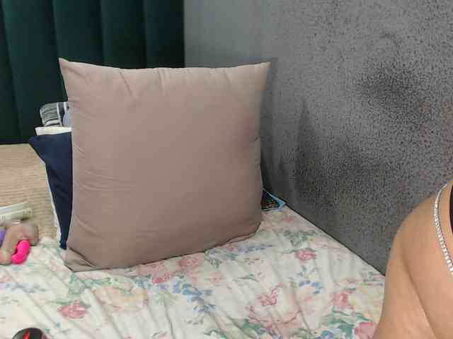 Sexygalxx webcam