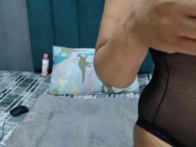 Sexygalxx webcam