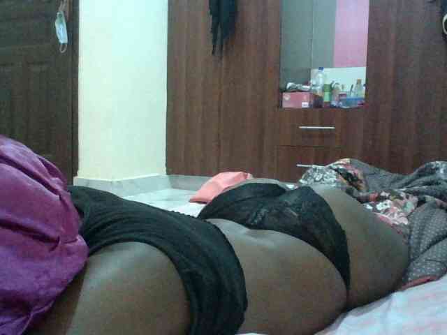 Queen-terry Live Webcam on BongaCams