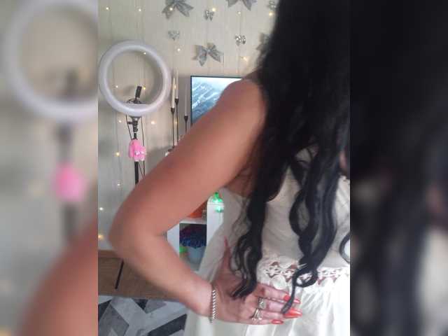 Lana1973's BongaCams show and profile